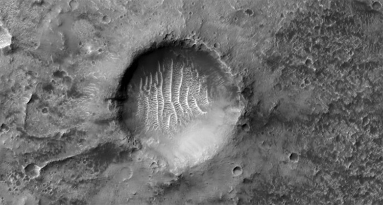 NASA’s HiRISE Mars Orbiter Captures Detailed Images of an Important Crater