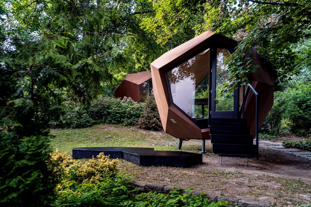 Exterior View of Workstation Cabin by Hello Wood