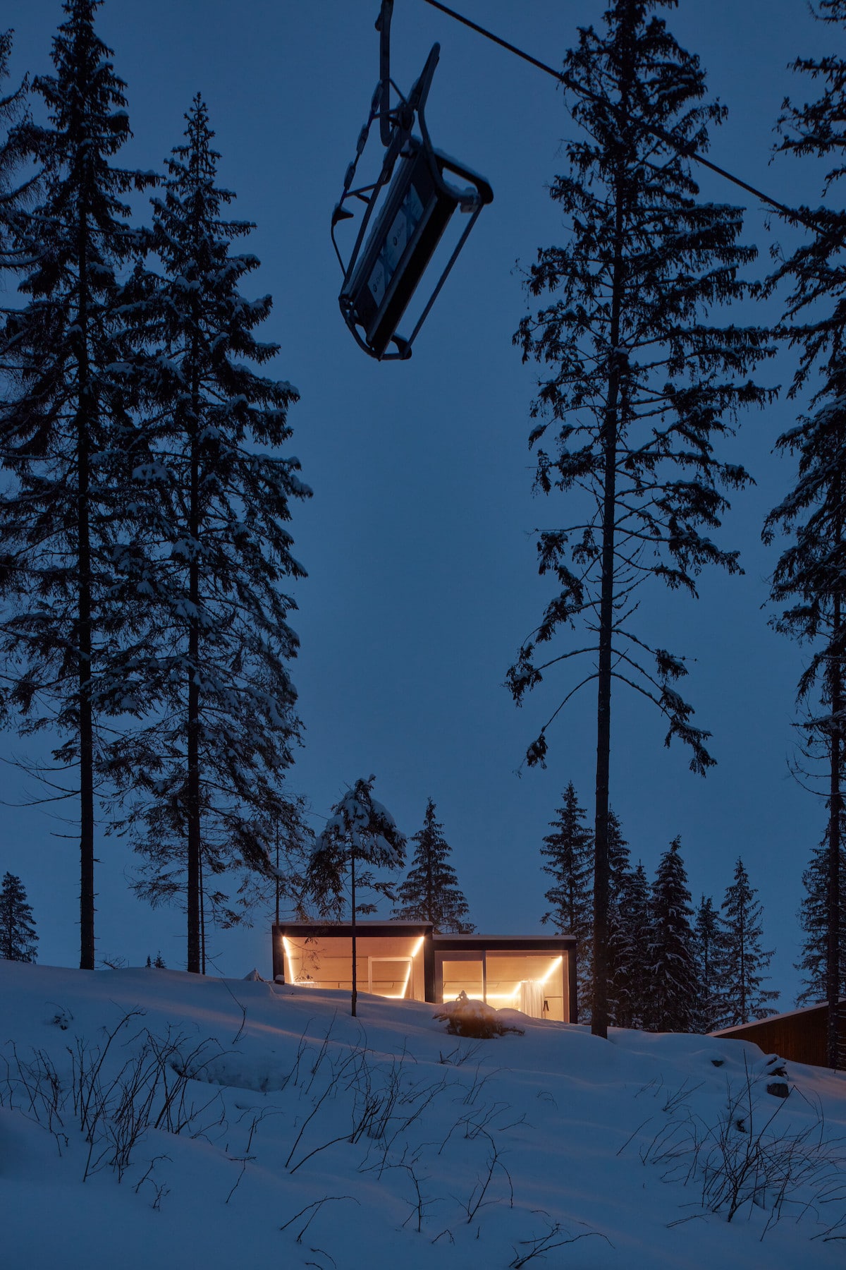 Tree Houses of Hotel Björnson by Ark-Shelter