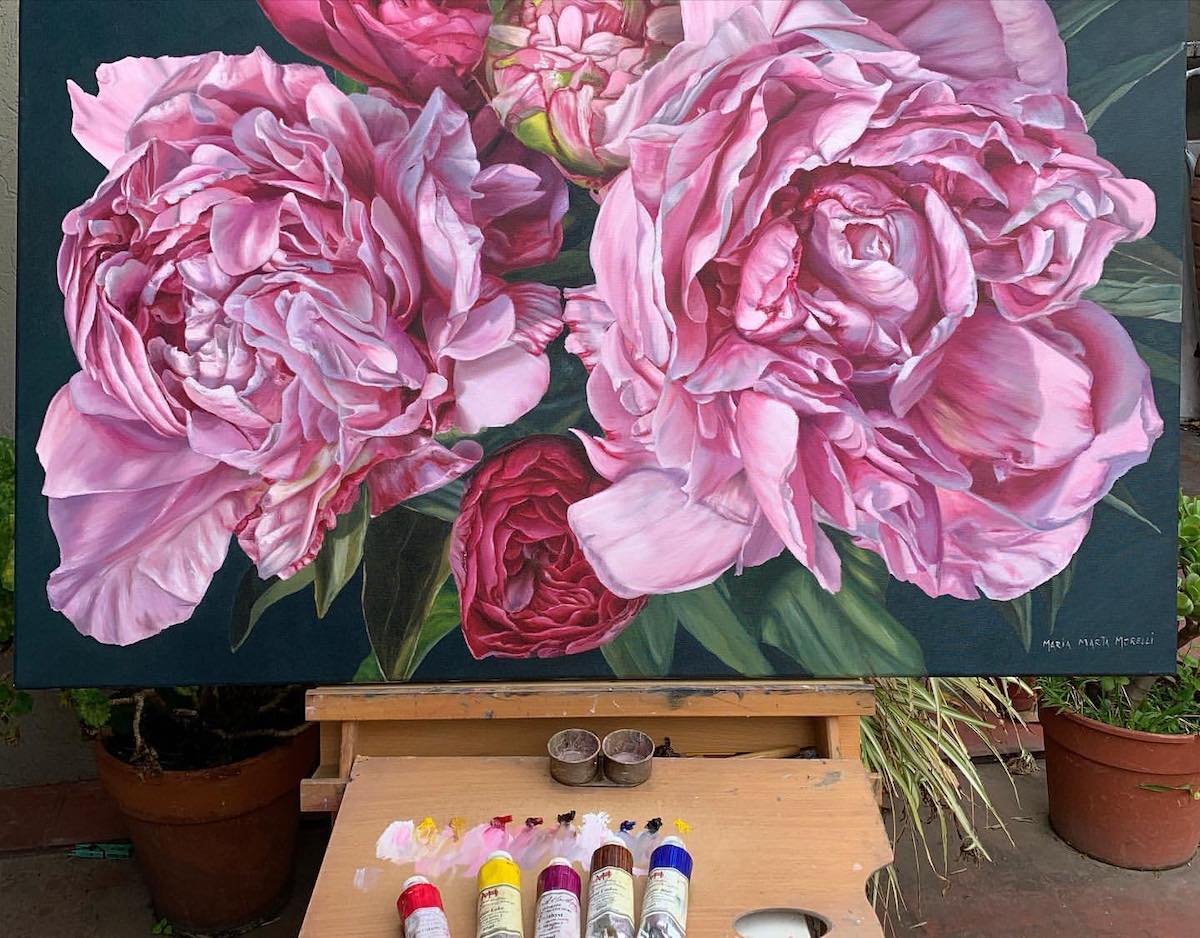 Realistic floral paintings by Maria Martha Morelli
