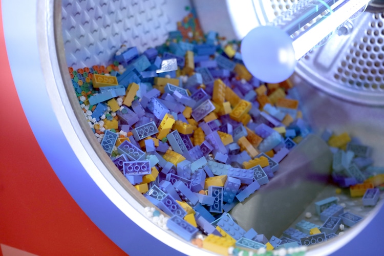 LEGO + Yinka Ilori, Laundrette of Dreams