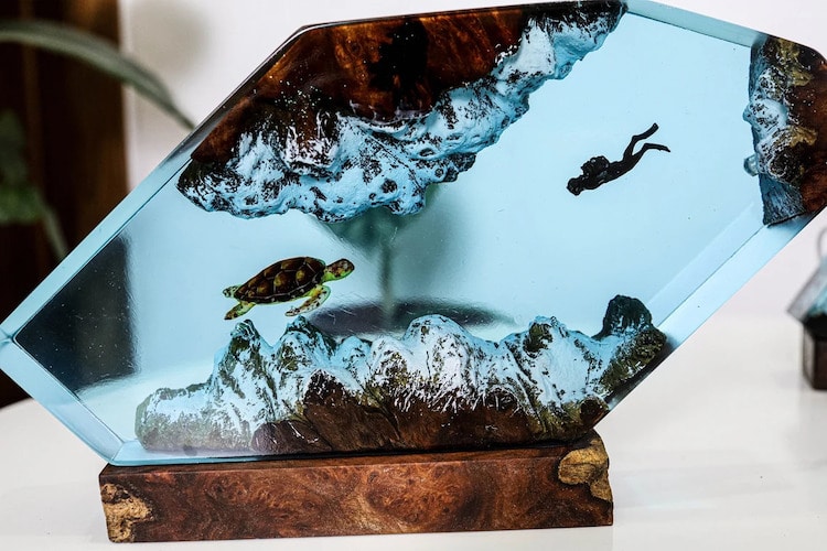 Wood and Resin Lamps Inspired by the Ocean