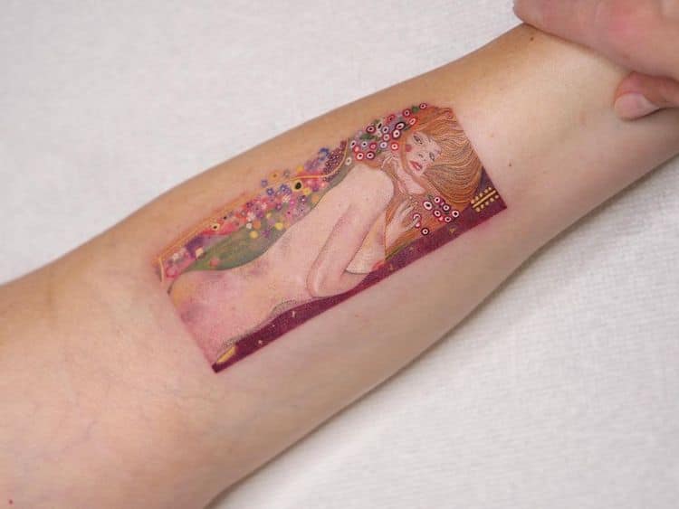 tatuajes artísticos por Eva Krbdk