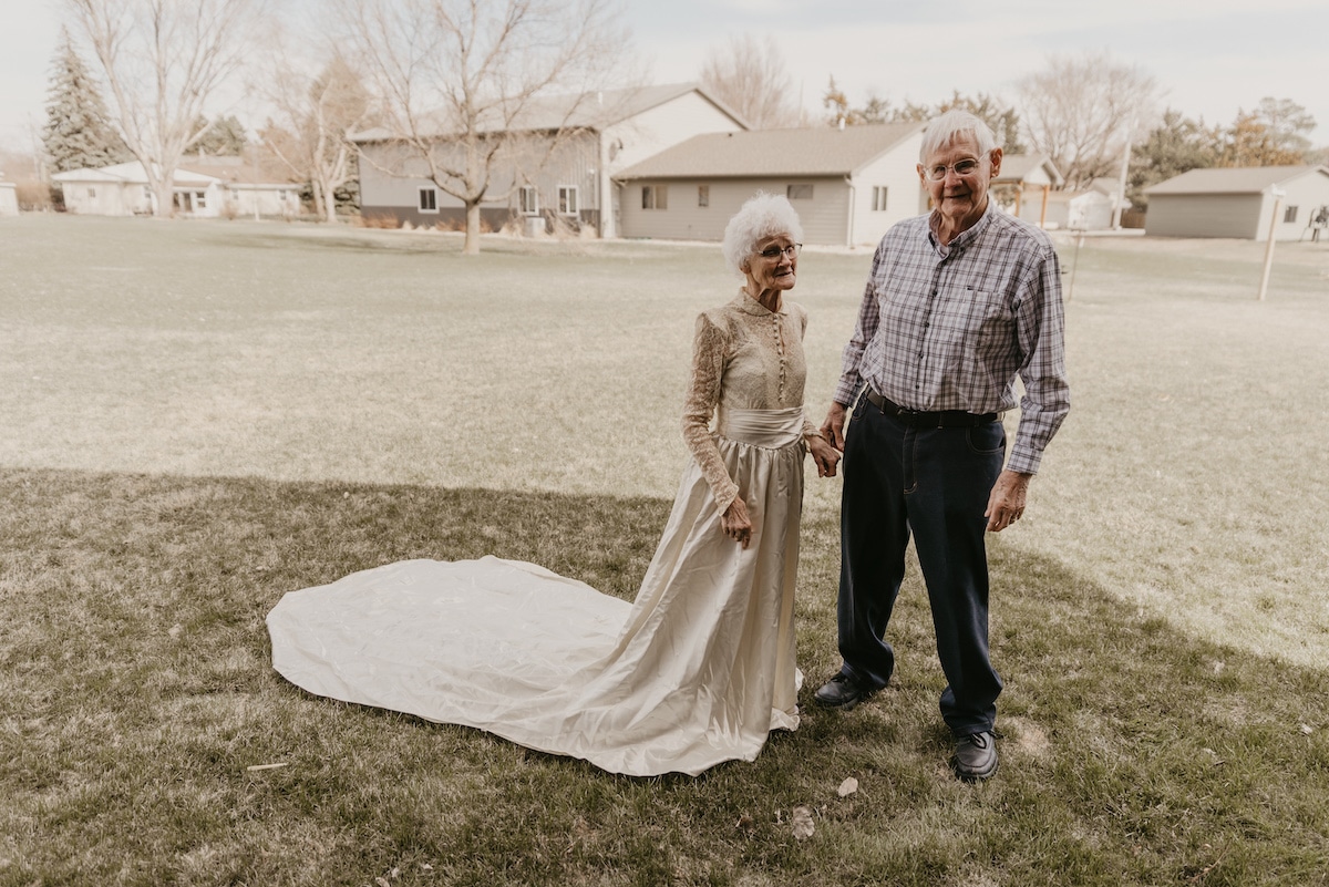 Wedding Anniversary Photos of a Couple Who Have Been Married For Over 70 Years