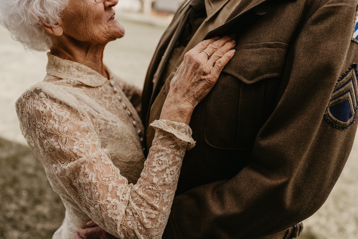 Wedding Anniversary Photos of a Couple Who Have Been Married For Over 70 Years