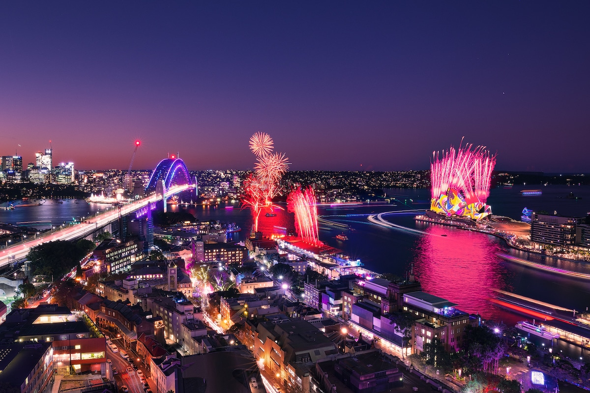 Opening Weekend of Vivid Sydney 2022