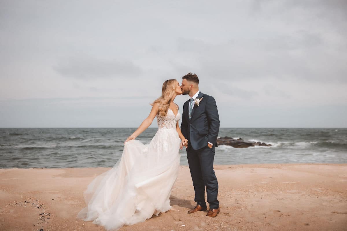 beach wedding images