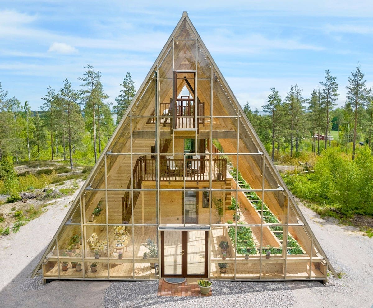 Stunning A Frame Home Has A Greenhouse For Off The Grid Living In A   Naturvillan 3 