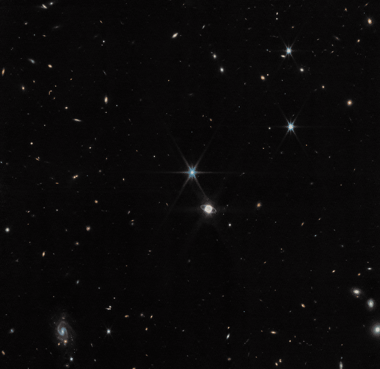 Neptuno por el Telescopio Espacial James Webb
