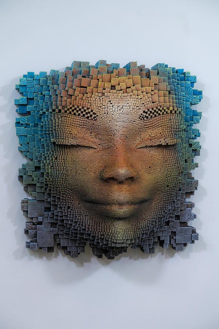 Pixelated Face Sculptures by Gil Bruvel