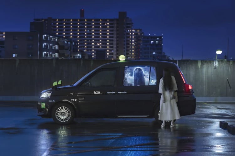 Sadako Taxis in Tokyo to Celebrate Halloween