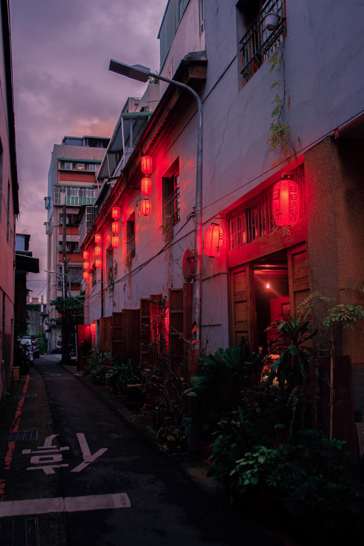 Taiwan Street Photography by Andrew Nef