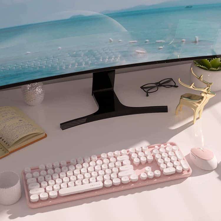 Bluetooth “Typewriter” Keyboard