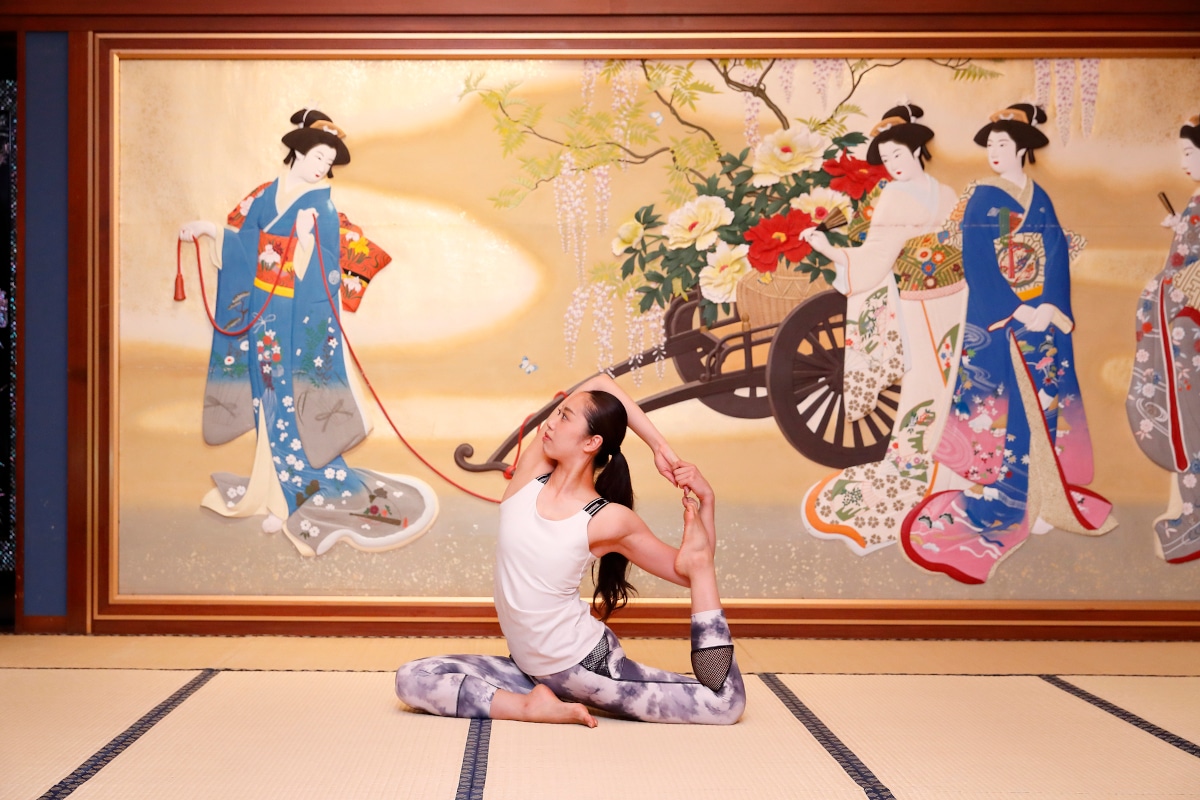 Japanese Hotel Hosts Yoga Classes in Its Breathtaking Art Gallery