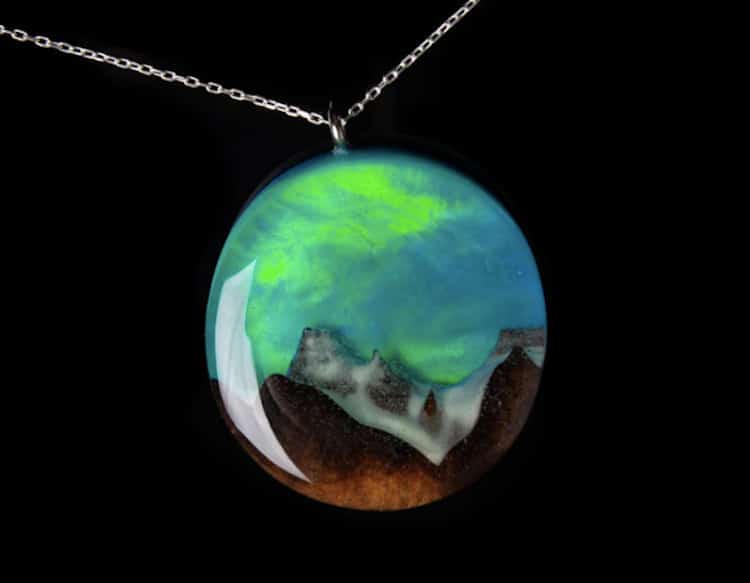 These Breathtaking Pendants Capture the Glowing Beauty of the Northern Lights