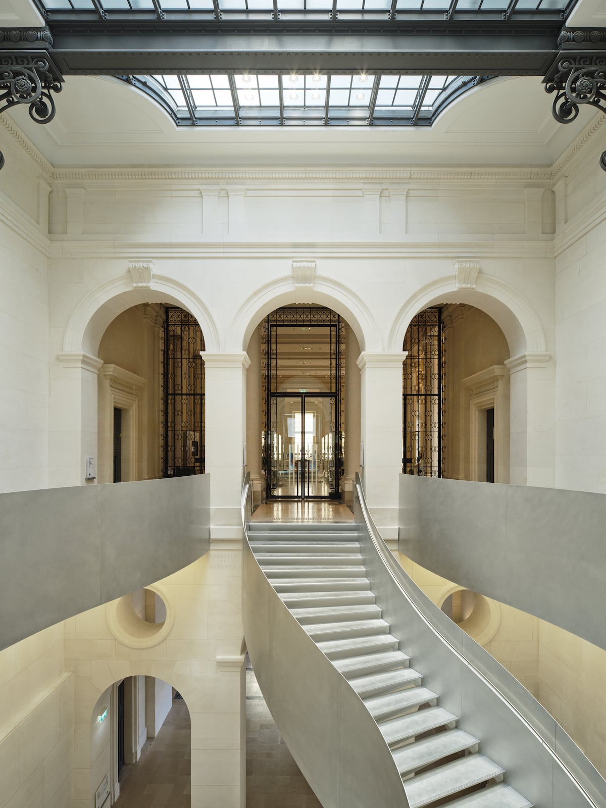 Museum’s entrance to the east in the Hall of Columns at Bibliothèque Nationale de France