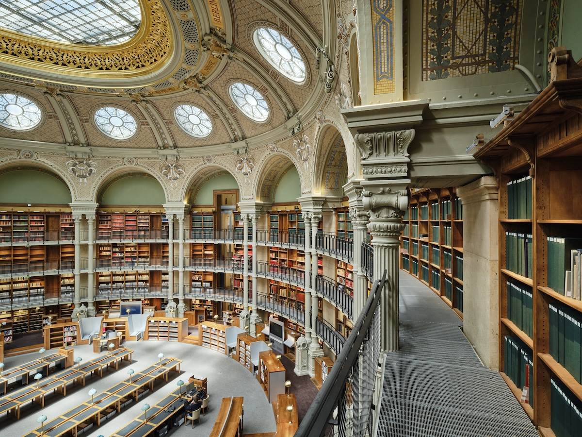 Oval Room at Bibliothèque Nationale de France