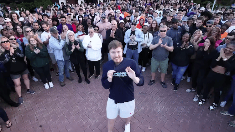 MrBeast Cures 1000 People's Blindness