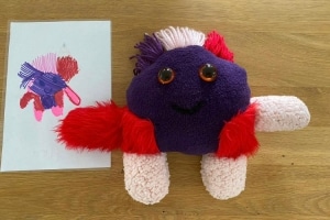 Teacher Makes Plush Toys Based on Her Students’ Drawings