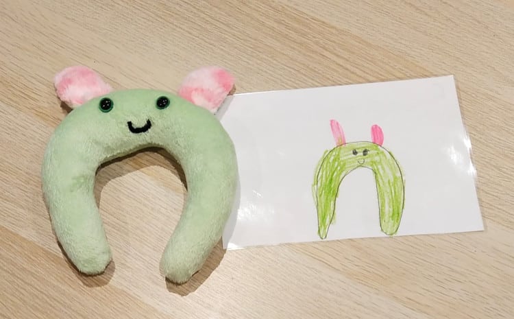 Devoted Teacher Makes Plush Toys Based on Her Students’ Drawings