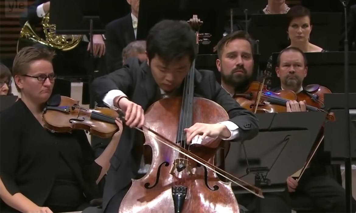 Brannon Cho playing Prokofiev’s Sinfonia Concertante in 2018