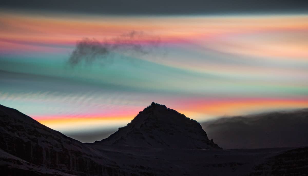 Rare Rainbow Clouds Appear in Iceland Thanks To Freezing Temperatures ...