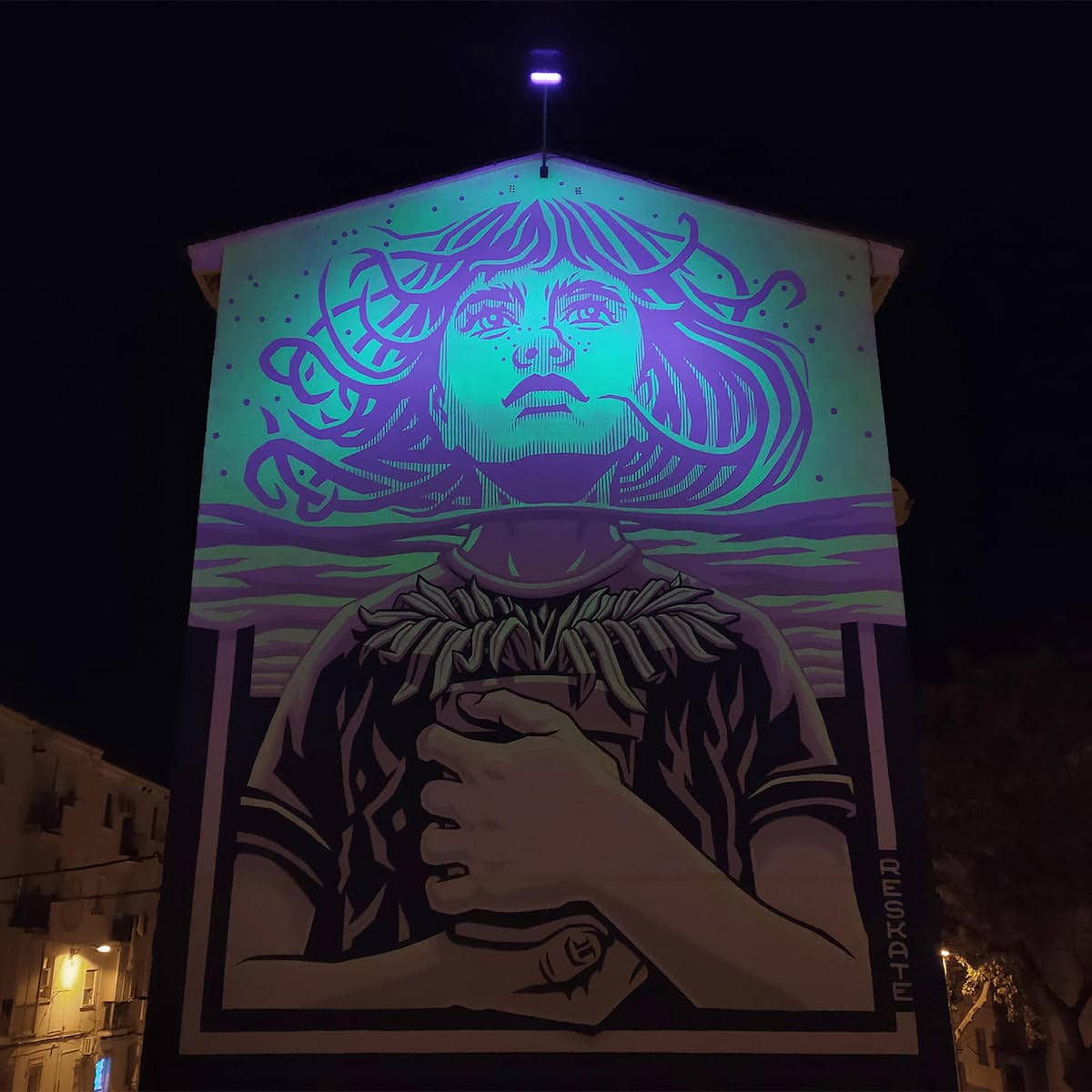 Light Sensitive Mural in Spain by Reskate Studio