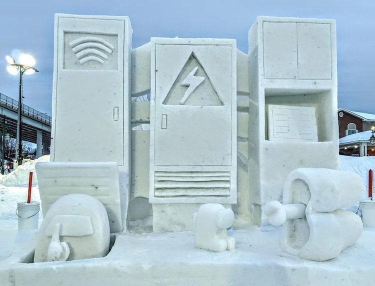 Among Us Snow Sculpture