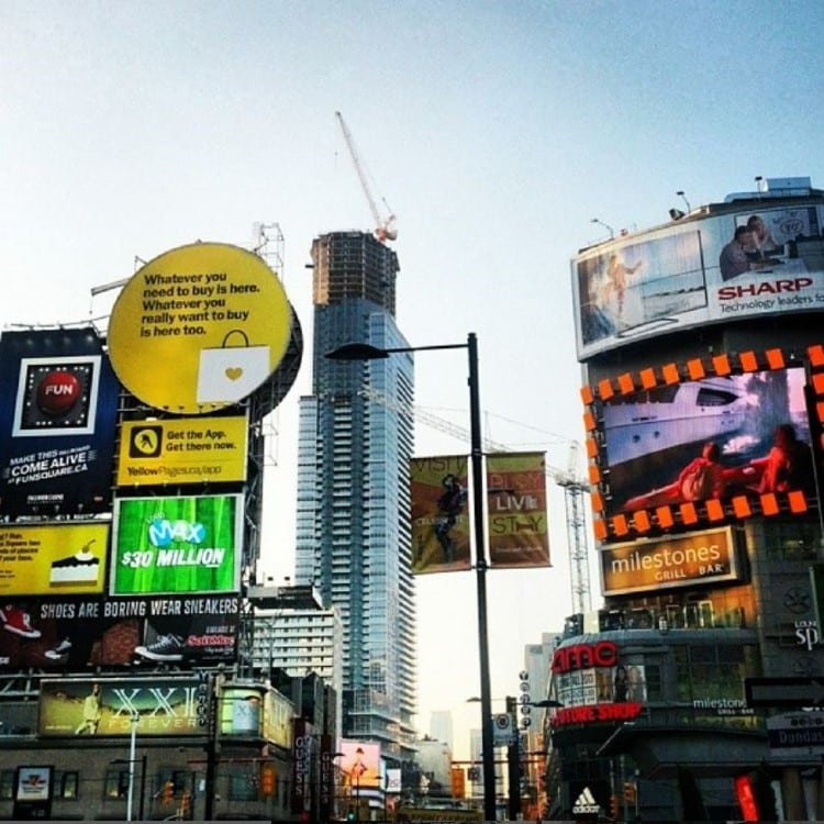 Dundas Square in Toronto