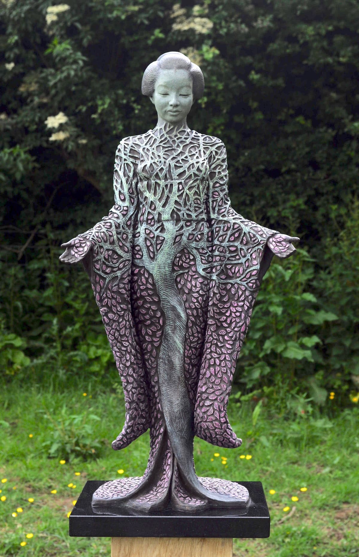 Sculpture by Jonathan Hateley