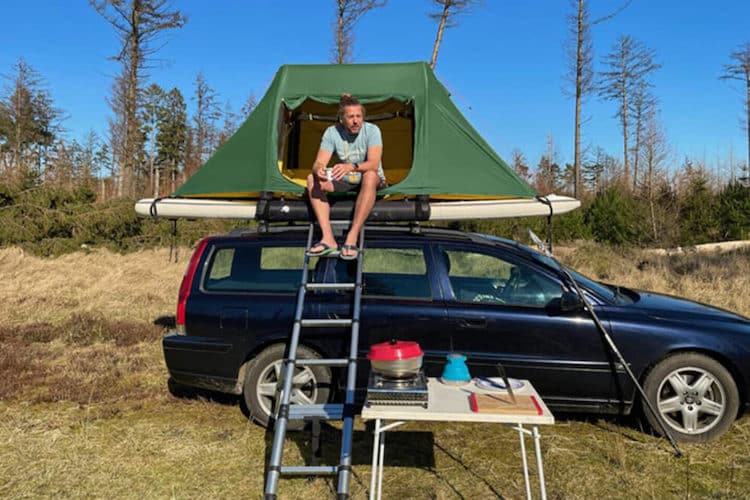 Floating Tent by BAJAO