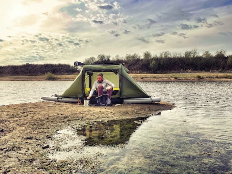 Floating Tent by BAJAO