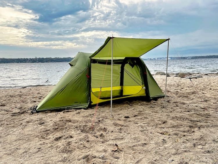 Floating Tent by BAJAO