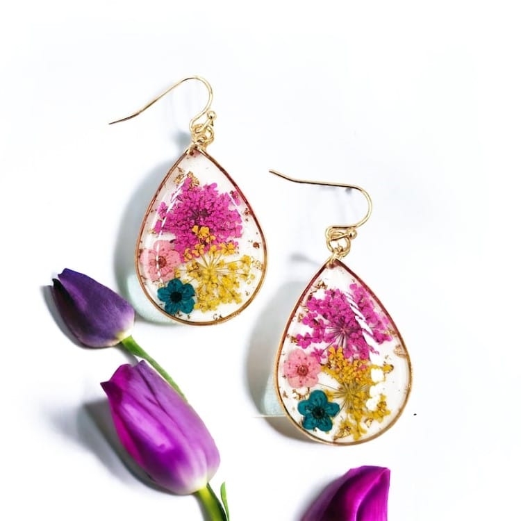 Press flower earrings