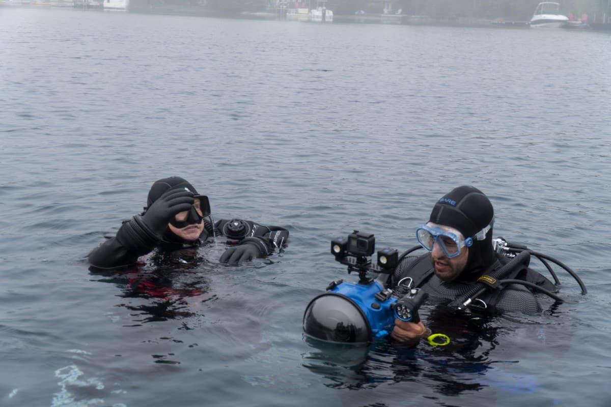 Behind the Scenes of Steve Haining World Record Underwater Photo Shoot