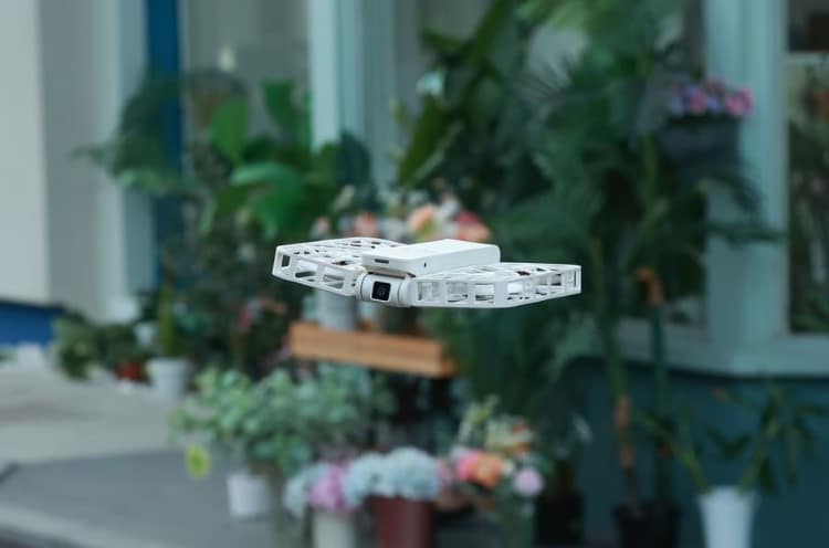 Hover X1 is a Foldable Lightweight Drone to Capture Your Next Adventure