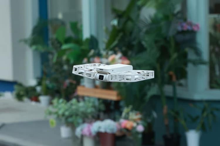 Incredible Self Flying Camera - Hover Air X1 Review 