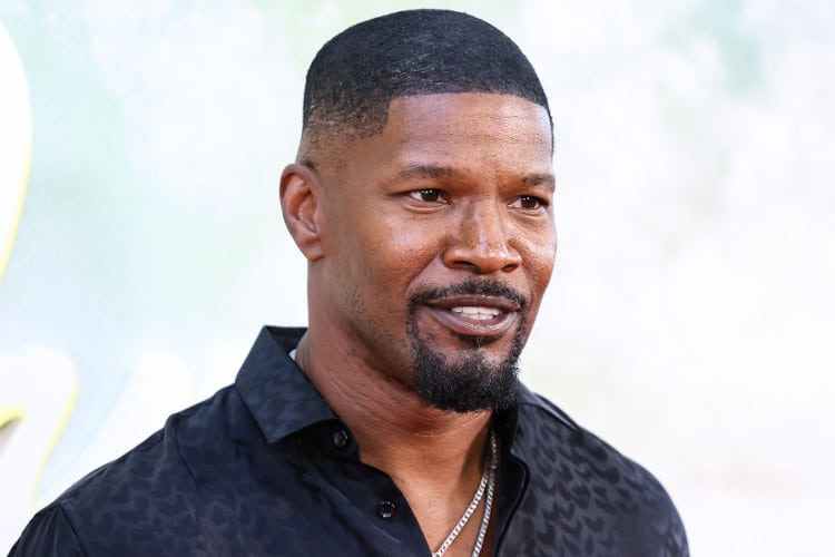 Jamie Foxx Shares Update Following Health Scare 