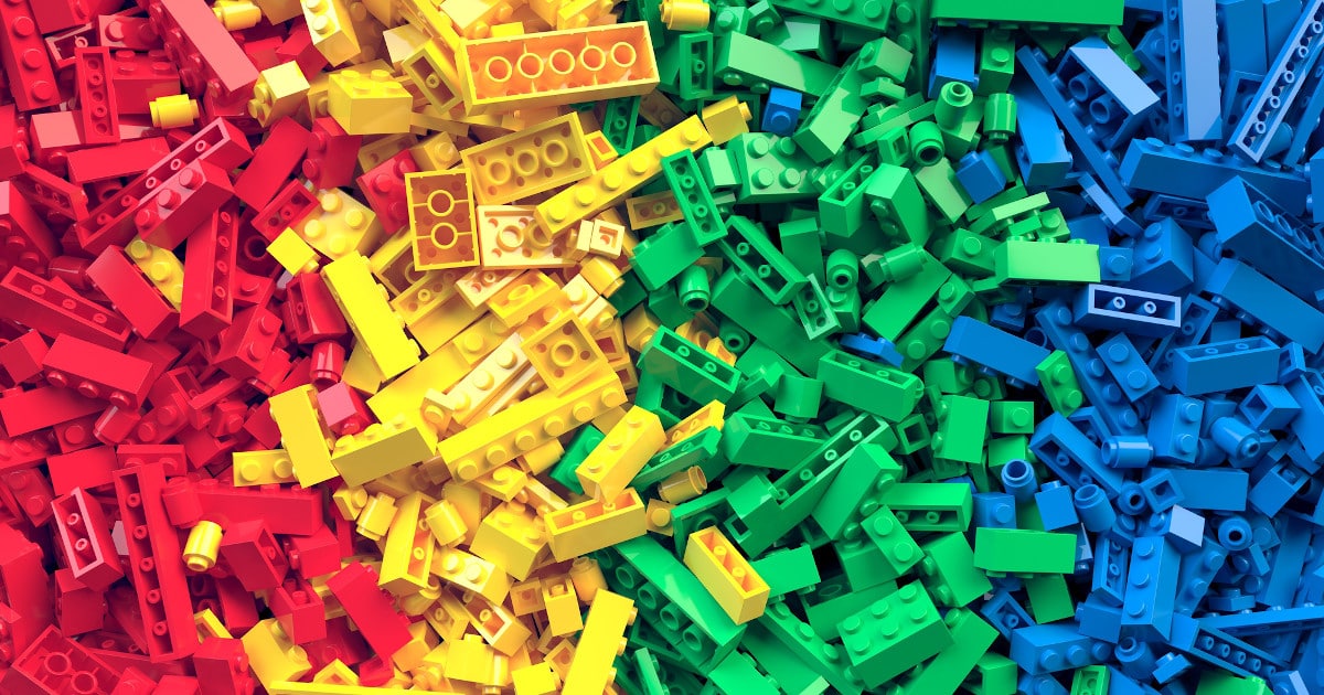 LEGO Introduces a 2,660-Piece Hogwarts Castle and Grounds Set