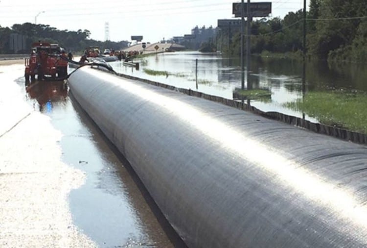 AquaDam installed along highway in Texas after Hurricane Harvey,