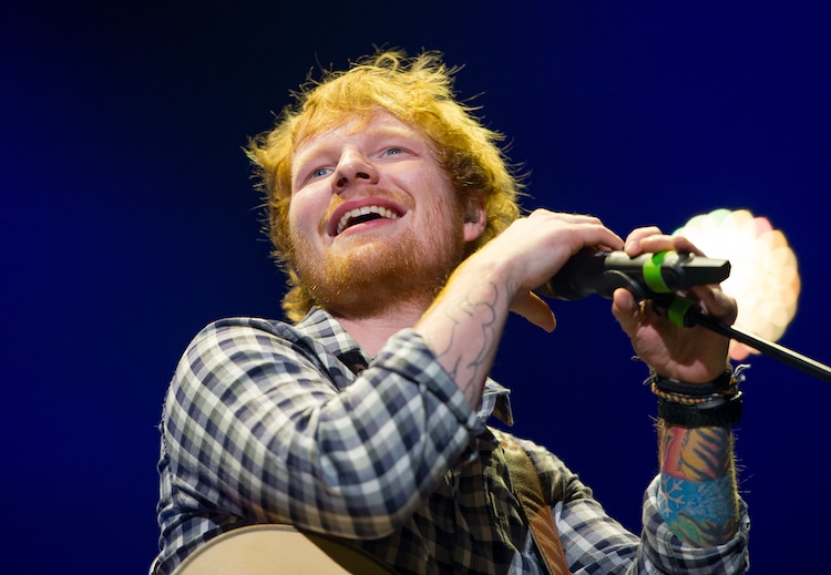 Ed Sheeran Surprises Newlyweds at Karaoke Bar