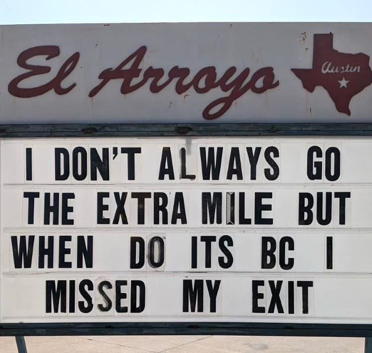 El Arroyo Sign