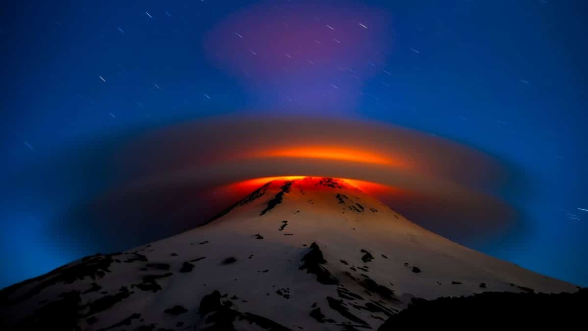 Lenticular cloud surrounding the crater of the Villarrica volcano
