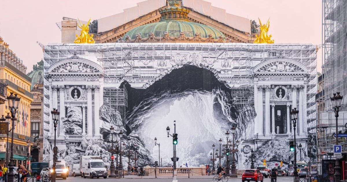 JR Transforms Paris Opera House Into Ancient Platonic Cave