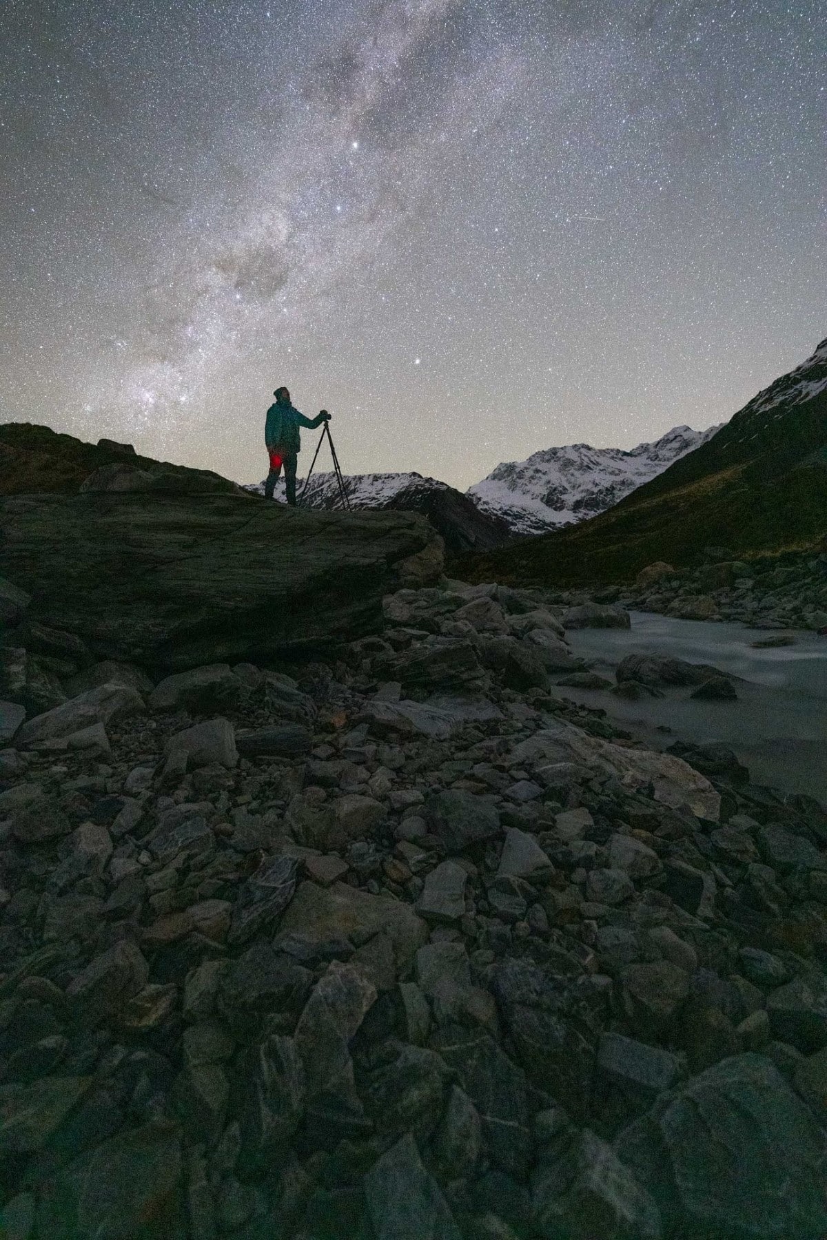 Dan Zafra doing astrophotography in New Zealand