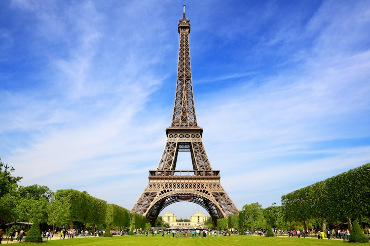 Eiffel Tower Drawing Prompt