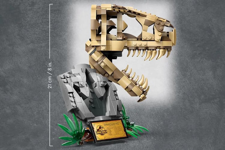 jurassic world t-rex skull lego set