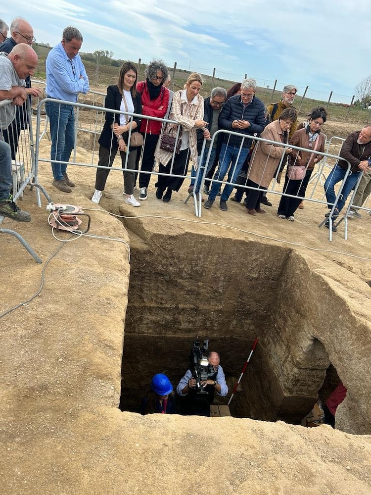 2600-Year-Old Etruscan Tomb Uncovered in Italy