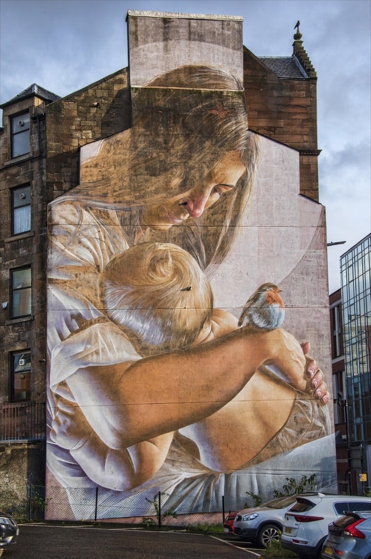 Smug mural in Glasgow
