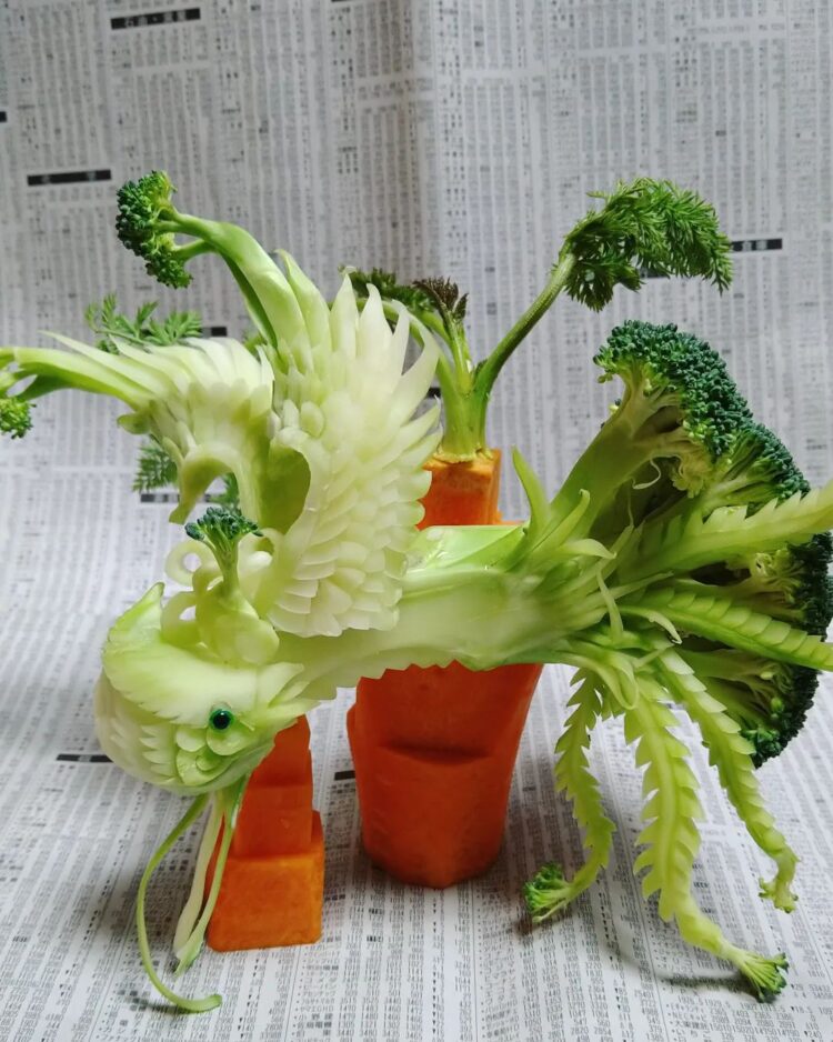 Bird carved from a broccoli by Gaku